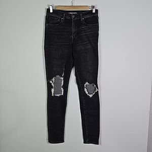 LEVI'S 721 faded black 27x32 distressed high rise skinny jeans